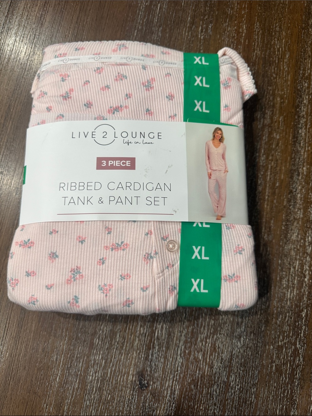 Live 2 Lounge 3 piece pajama set